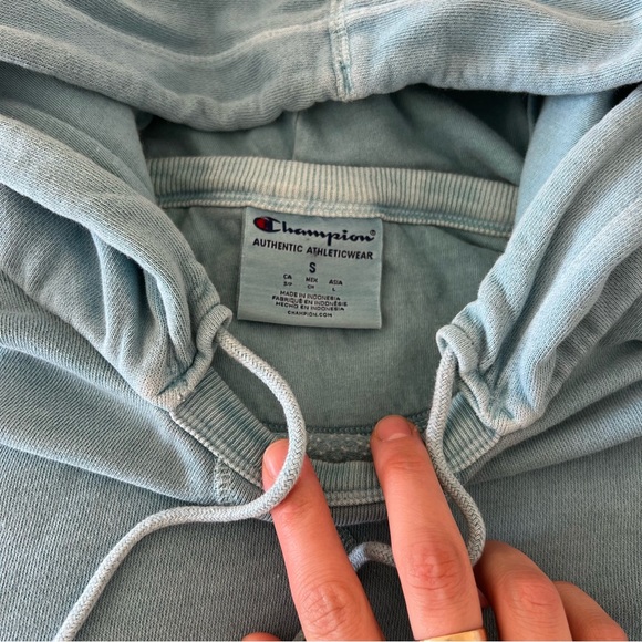 Champion hoodie with front pocket - Picture 4 of 7